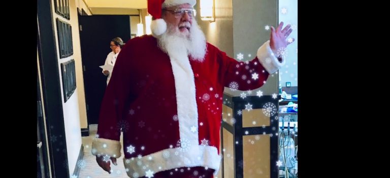 Dentist Practice Loans – Call 904-551-6090:  Santa visits Exceptional Dentistry in Dubuque