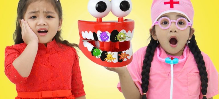 Dental Practice Financing For Dentists – Call BRT: 904-551-6090:  Suri & Annie Pretend Play Going to the Dentist